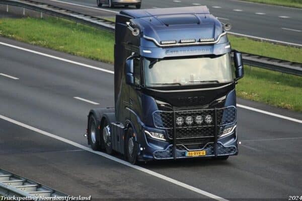 Bullbar Iveco S-Way Model X - Image 2