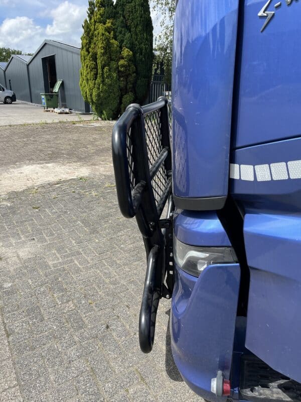Bullbar Iveco S-Way Model O - Image 4