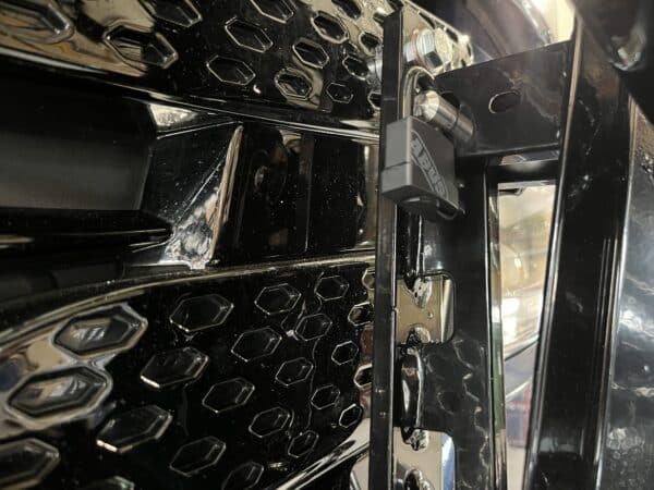 Bullbar Iveco S-Way Model O - Image 6